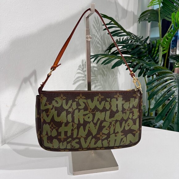 Louis Vuitton x Stephen Sprouse Monogram Graffiti Pochette - Picture 1 of 10